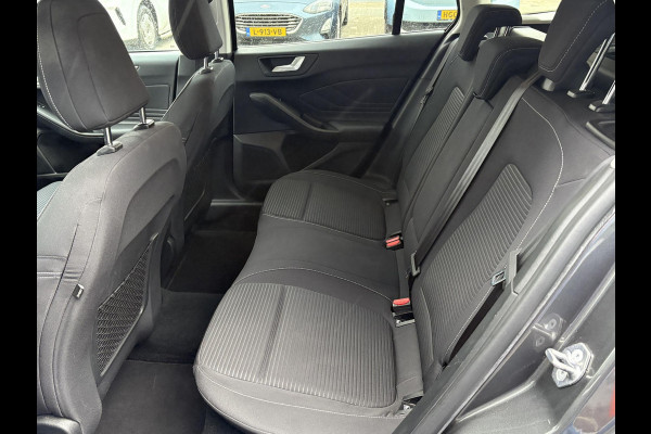 Ford FOCUS Wagon 1.0 EcoBoost Titanium Business | Winter pakket | Achteruitrijcamera | Cruise control adaptief | Dealer onderhouden |