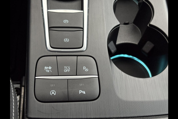Ford FOCUS Wagon 1.0 EcoBoost Titanium Business | Winter pakket | Achteruitrijcamera | Cruise control adaptief | Dealer onderhouden |