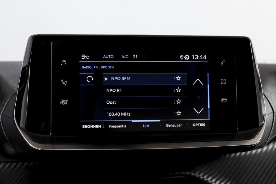 Peugeot 208 1.2 PureTech 100 PK Allure | Cruise | Stoelverw. | PDC | Camera | App. Connect | ECC | DAB | LM 16" |