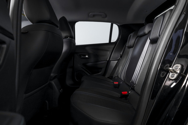 Peugeot 208 1.2 PureTech 100 PK Allure | Cruise | Stoelverw. | PDC | Camera | App. Connect | ECC | DAB | LM 16" |