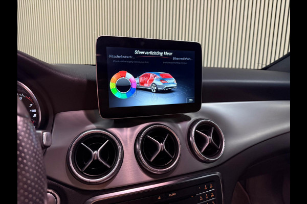 Mercedes-Benz CLA-Klasse Shooting Brake 180 AMG STYLING-CAMERA-TREKHAAK-SFEER-COMPLEET