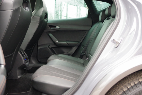 CUPRA Formentor 1.4 e-Hybrid 245 PK VZ Copper Edition PHEV, Panoramadak, Memory, Camera