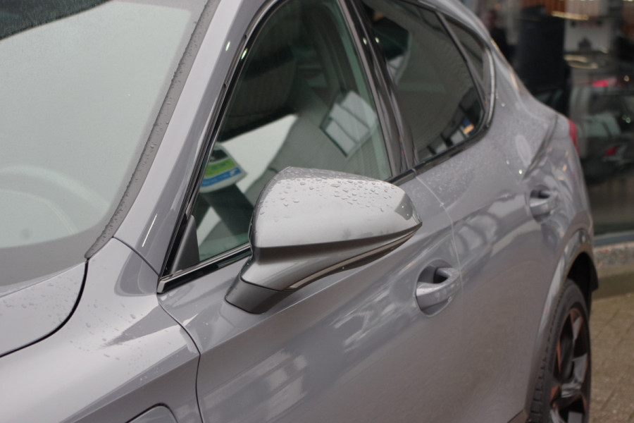 CUPRA Formentor 1.4 e-Hybrid 245 PK VZ Copper Edition PHEV, Panoramadak, Memory, Camera