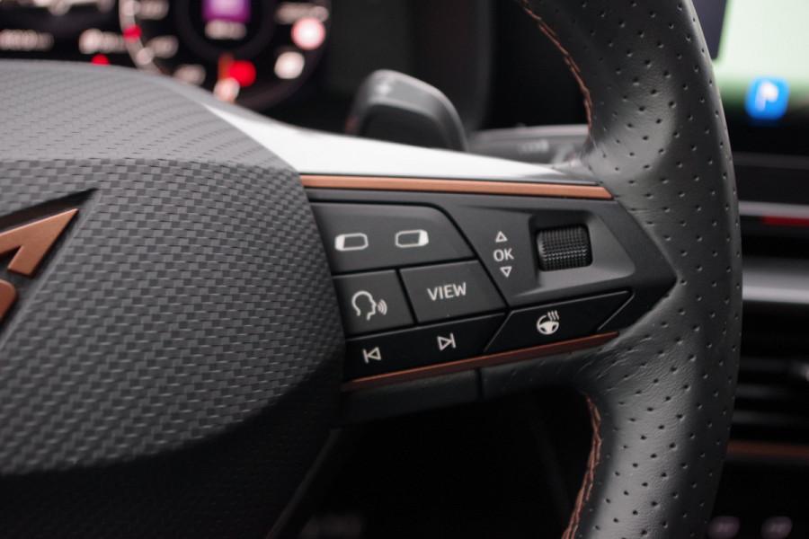 CUPRA Formentor 1.4 e-Hybrid 245 PK VZ Copper Edition PHEV, Panoramadak, Memory, Camera