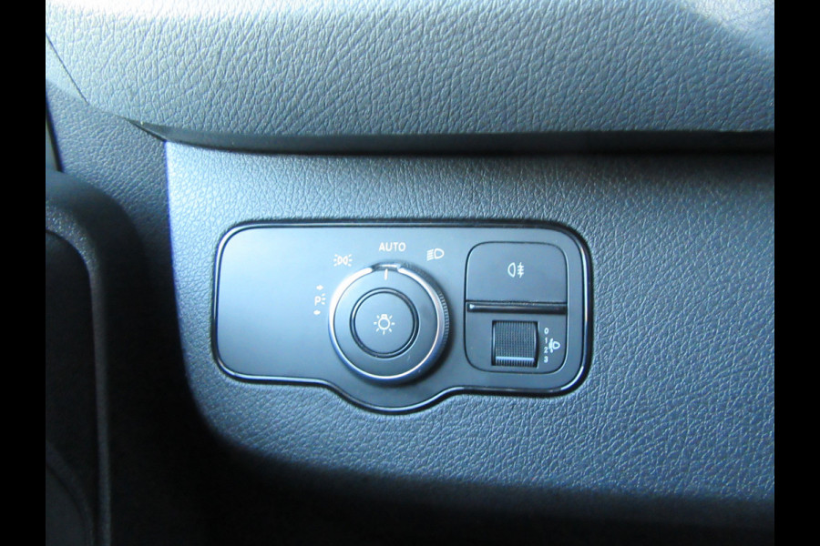 Mercedes-Benz Sprinter 214 2.2 CDI 143 PK L2H1, Airco, Trekhaak