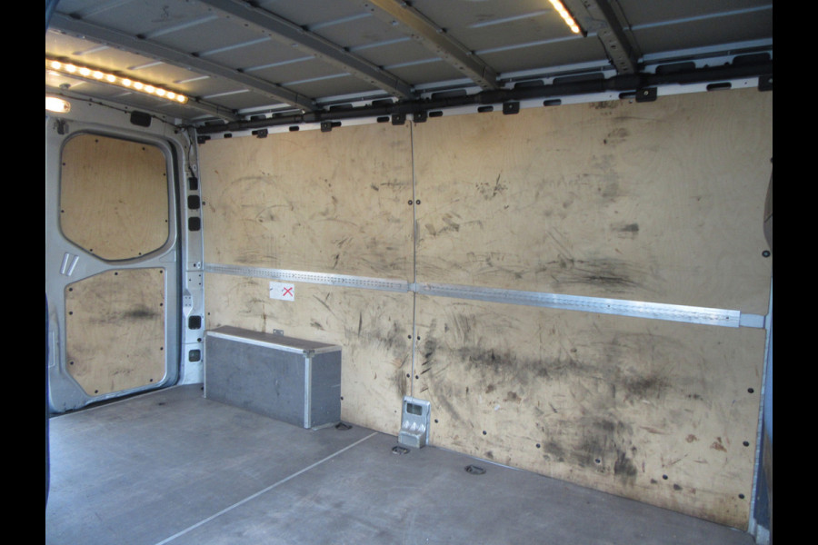 Mercedes-Benz Sprinter 214 2.2 CDI 143 PK L2H1, Airco, Trekhaak