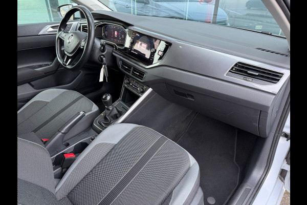 Volkswagen Polo 1.0 TSI Highline - Virt. Cockpit - Navi - Climate - Parkeerhulp v+a - Org.NL