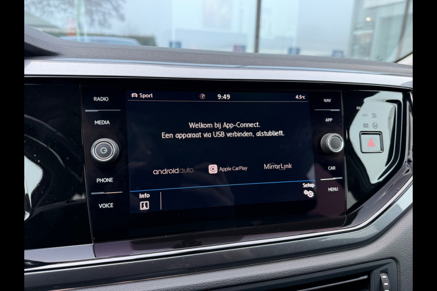 Volkswagen Polo 1.0 TSI Highline - Virt. Cockpit - Navi - Climate - Parkeerhulp v+a - Org.NL