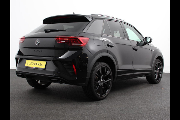 Volkswagen T-Roc 1.5 TSI R-Line+Blackpack | Panoramadak | Climate control | Adaptieve cruise control | Panoramadak | LED | Navigatie | Achteruitrijcamera | Parkeersensoren | Apple Carplay/ Android Auto | Radio