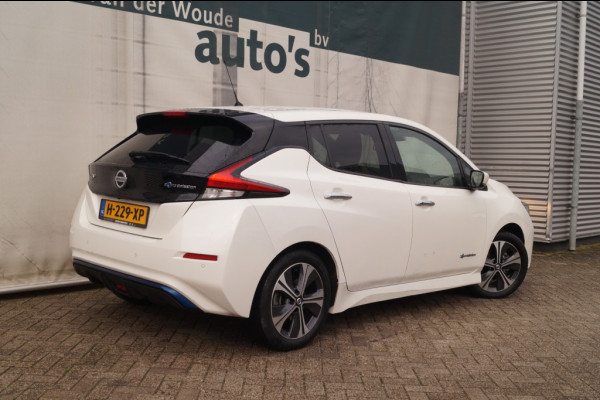 Nissan Leaf N-Connecta 40kWh -SOH90%-NAVI-ECC-PDC-CAM-