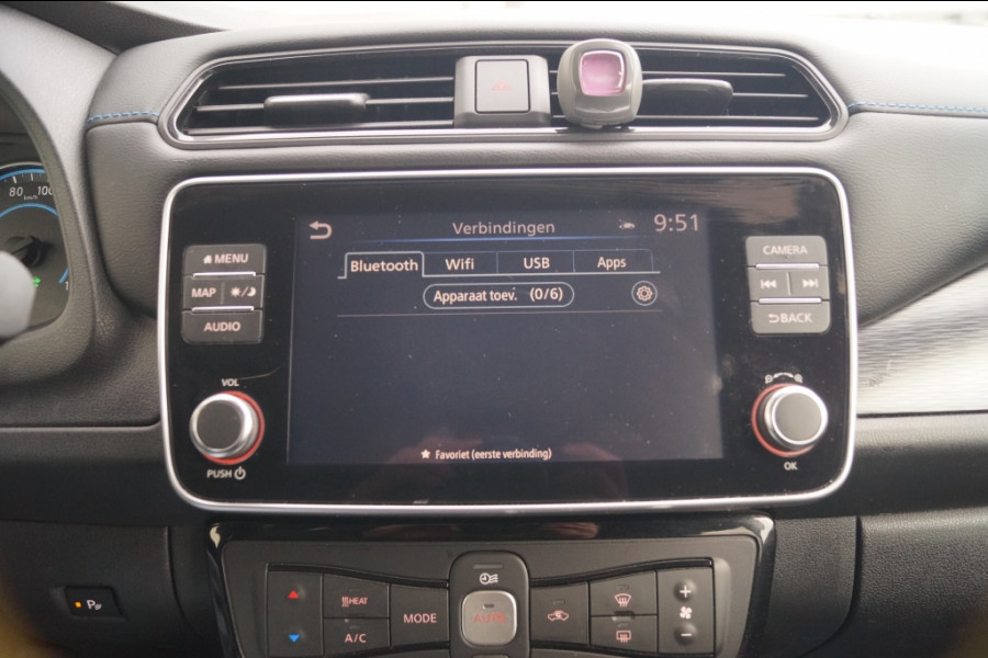 Nissan Leaf N-Connecta 40kWh -SOH90%-NAVI-ECC-PDC-CAM-