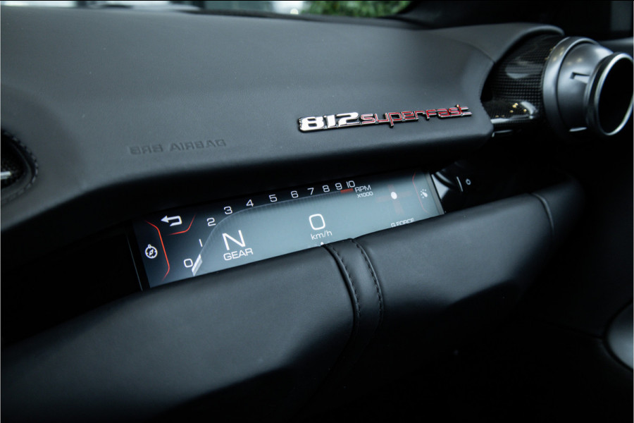 Ferrari 812 6.5 V12 Superfast HELE - Novitec | Nero Daytona | Lift | JBL | Camera | Memory | Stoelverwarming