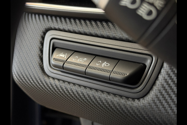 Renault Clio 1.3 TCe 130pk R.S. Line | Groot Navi | Camera | 17" | Led | Carplay | Cruise | PDC  V+A | 100% Onderhouden!