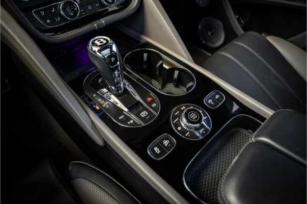 Bentley Bentayga 4.0 V8 S - Panorama | Keramisch | Naim | Luchtvering | 360 Camera