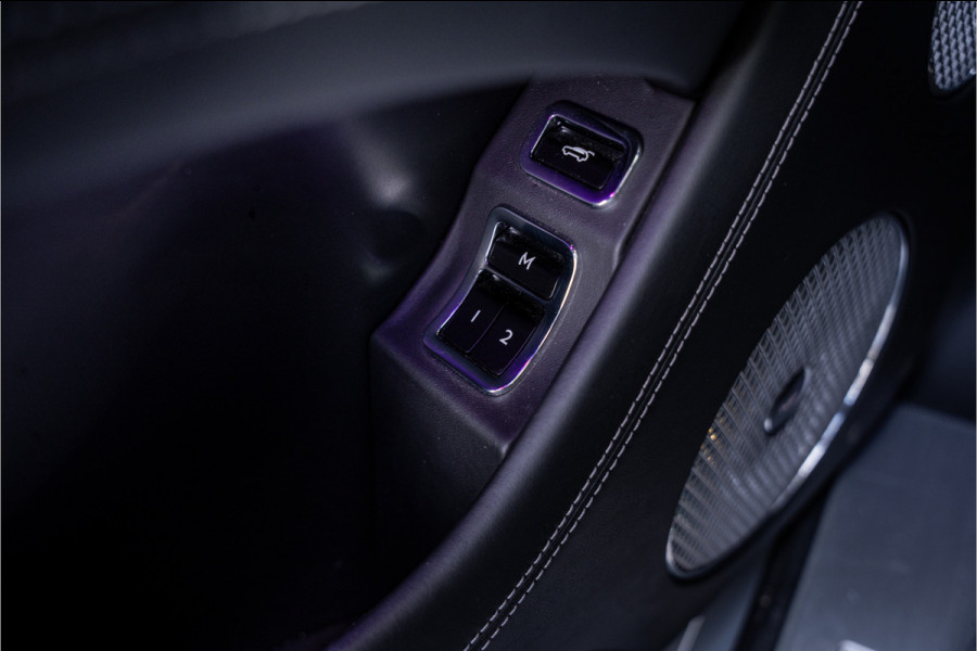 Bentley Bentayga 4.0 V8 S - Panorama | Keramisch | Naim | Luchtvering | 360 Camera