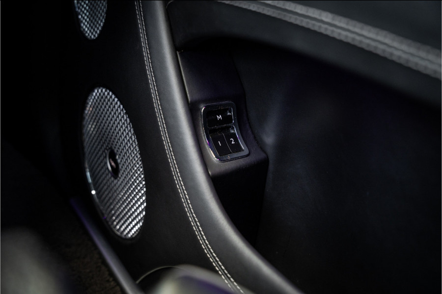 Bentley Bentayga 4.0 V8 S - Panorama | Keramisch | Naim | Luchtvering | 360 Camera