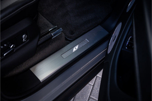 Bentley Bentayga 4.0 V8 S - Panorama | Keramisch | Naim | Luchtvering | 360 Camera