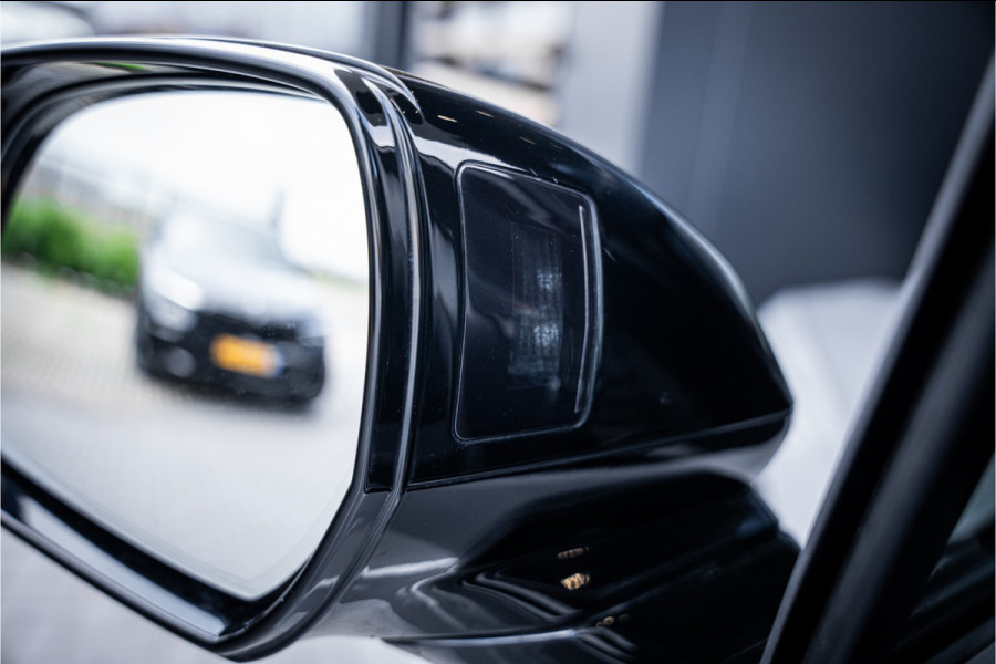 Bentley Bentayga 4.0 V8 S - Panorama | Keramisch | Naim | Luchtvering | 360 Camera