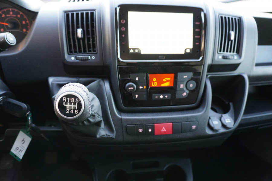 Opel Movano 2.2D 140PK L2H2 nr. V063 | Airco | Cruise | Camera | Navi | Betimmering laadruimte