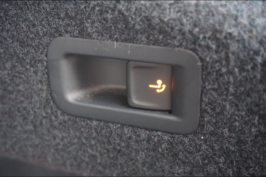 Volkswagen Arteon 218PK PHEV Automaat BSN+ R-line | PANO | TREKHAAK | 360CAMERA |