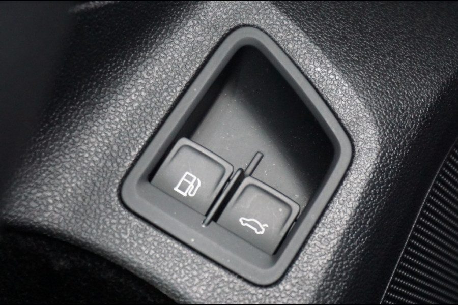 Volkswagen Arteon 218PK PHEV Automaat BSN+ R-line | PANO | TREKHAAK | 360CAMERA |