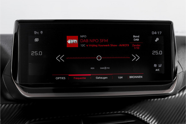 Peugeot 2008 1.2 PureTech 130 PK Allure Pack - Automaat Orig. NL | Dig. Cockpit | Cruise | PDC | Camera | NAV+App. Connect | LED | ECC | LM 17" |