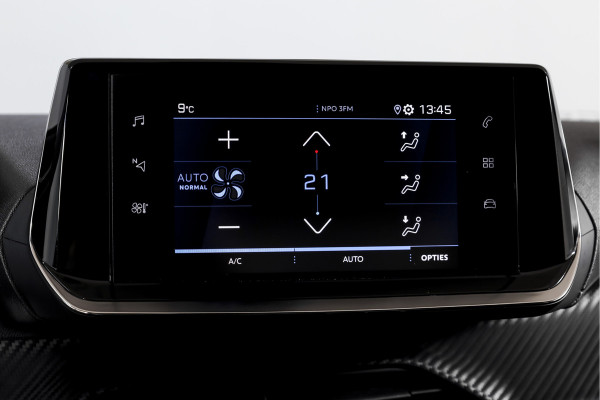 Peugeot 2008 1.2 PureTech 130 PK Allure Pack - Automaat Orig. NL | Dig. Cockpit | Cruise | PDC | Camera | NAV+App. Connect | LED | ECC | LM 17" |