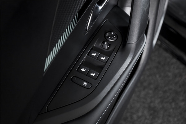 Peugeot 2008 1.2 PureTech 130 PK Allure Pack - Automaat Orig. NL | Dig. Cockpit | Cruise | PDC | Camera | NAV+App. Connect | LED | ECC | LM 17" |