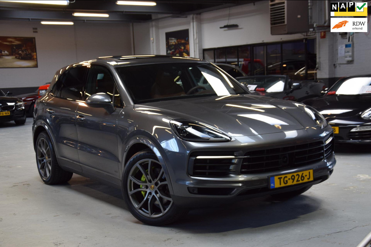 Porsche Cayenne 3.0 E-Hybrid *Nw.Model*Navi|Panoramadak|ACC|Rear Entertainment|Soft-Close|2e Eig.|