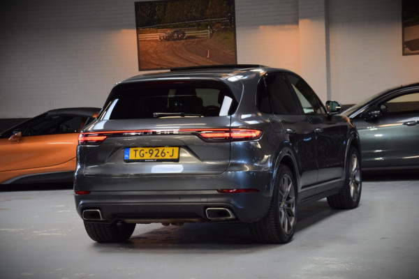 Porsche Cayenne 3.0 E-Hybrid *Nw.Model*Navi|Panoramadak|ACC|Rear Entertainment|Soft-Close|2e Eig.|