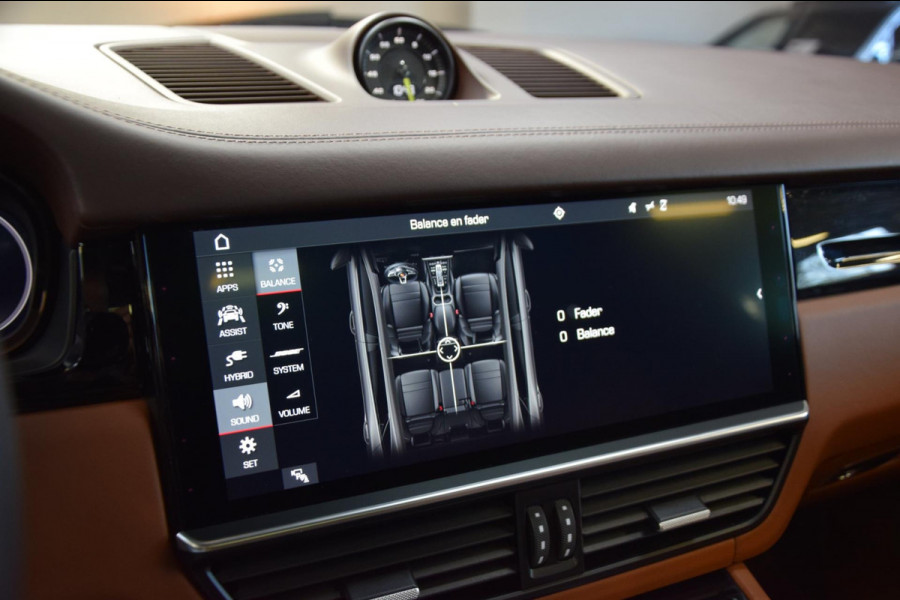 Porsche Cayenne 3.0 E-Hybrid *Nw.Model*Navi|Panoramadak|ACC|Rear Entertainment|Soft-Close|2e Eig.|