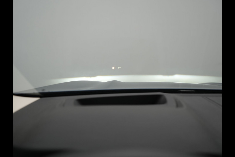 BMW X3 xDrive30e Business Edition Plus Plug In Hybrid 293pk FACELIFT Dealer O.H. PHEV | Trekhaak Af Fabriek | Panodak | Head Up | Adaptive Cruise | Adaptief Onderstel | Lederen Sportstoelen Memory & Ventilatie | Camera | Keyless | Apple Carplay | Navigatie | Virtual | DAB | 21"L.M |