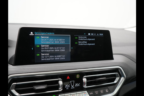BMW X3 xDrive30e Business Edition Plus Plug In Hybrid 293pk FACELIFT Dealer O.H. PHEV | Trekhaak Af Fabriek | Panodak | Head Up | Adaptive Cruise | Adaptief Onderstel | Lederen Sportstoelen Memory & Ventilatie | Camera | Keyless | Apple Carplay | Navigatie | Virtual | DAB | 21"L.M |