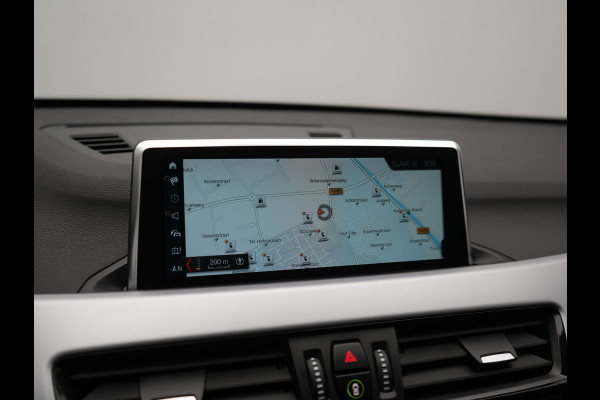 BMW X1 xDrive25e Plug In Hybrid 221pk Dealer O.H. PHEV | Camera | Voorstoelen Verwarmd | LED Koplampen | Cruise Control | Navigatie | DAB |