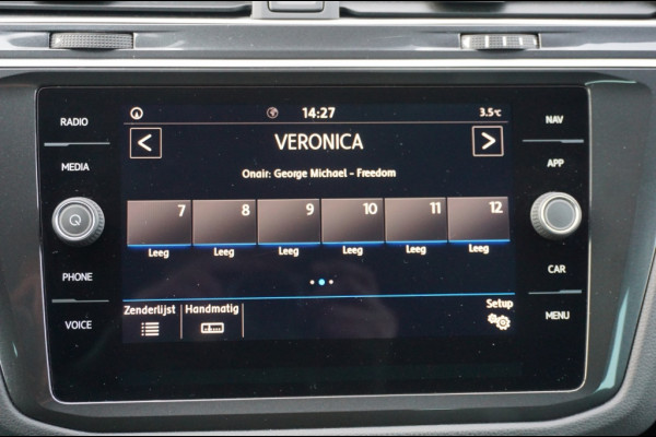 Volkswagen Tiguan 150PK Comfortline AUTOMAAT | TREKHAAK | ALL-SEASON