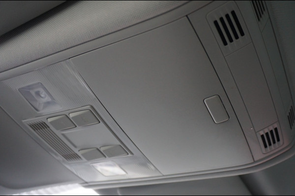 Volkswagen Tiguan 150PK Comfortline AUTOMAAT | TREKHAAK | ALL-SEASON