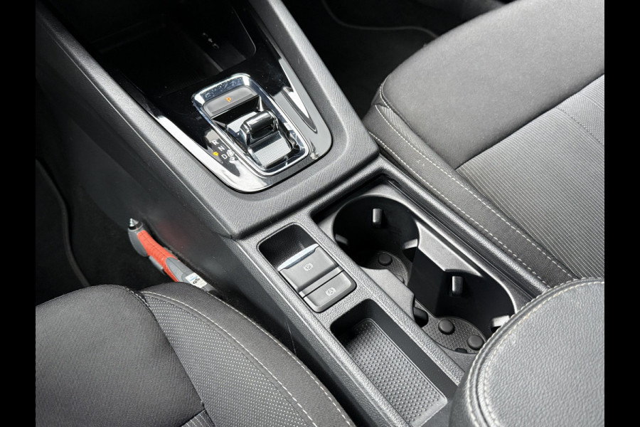 Škoda Octavia Combi BWJ 2021 | 1.0 e-TSI 111PK Sport BuS. AUTOMAAT | TREKHAAK | SPORTSTOELEN | CAMERA A | CARPLAY | CLIMA | NAVI 18'' LMV |