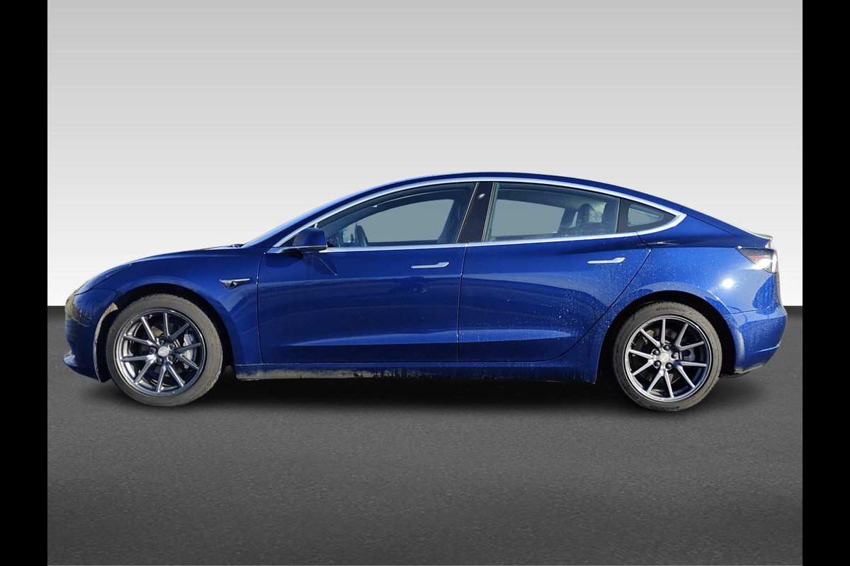 Tesla Model 3 Standard RWD Plus 60 kWh | Dodehoek detector | Panoramadak | Voorstoelen verwarmd