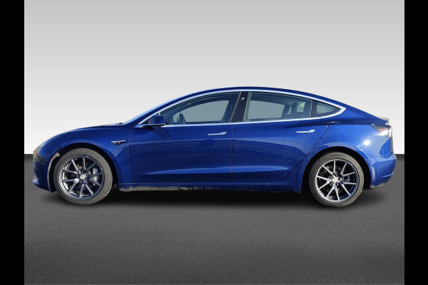 Tesla Model 3 Standard RWD Plus 60 kWh | Dodehoek detector | Panoramadak | Voorstoelen verwarmd | SOH 91%