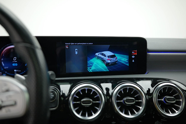 Mercedes-Benz A-Klasse A250 e AMG Line |Pano|Ambient|Carplay|Dodehoek|