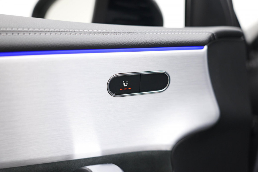 Mercedes-Benz A-Klasse A250 e AMG Line |Pano|Ambient|Carplay|Dodehoek|