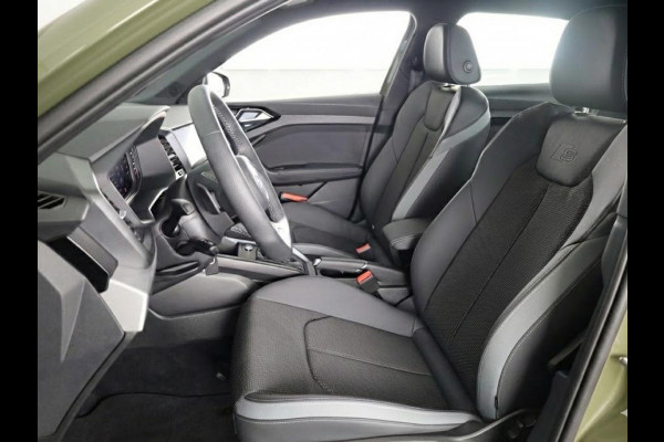 Audi A1 S edition 25 TFSI 95 pk | Ambient verlichting | Ledlampen voor en achter | Zwart dak | Buitenspiegels inklapbaar |