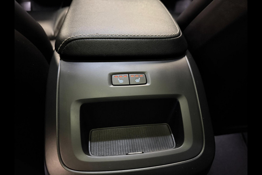 Volvo XC60 2.0 T8 R-DESIGN AWD 455PK Black Edition PANO/H-KARDON/DAB/CARPLAY/LEDER/M-STOELEN///