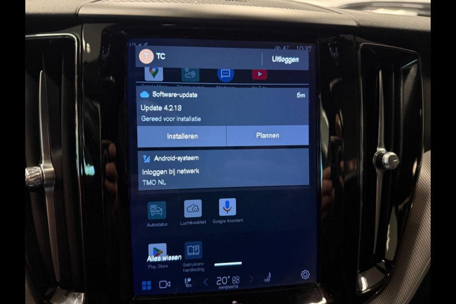 Volvo XC60 2.0 T8 R-DESIGN AWD 455PK Black Edition PANO/H-KARDON/DAB/CARPLAY/LEDER/M-STOELEN///