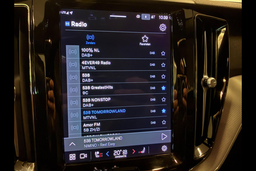 Volvo XC60 2.0 T8 R-DESIGN AWD 455PK Black Edition PANO/H-KARDON/DAB/CARPLAY/LEDER/M-STOELEN///