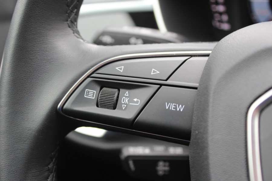 Audi Q3 35 TFSI Advanced edition Plus | Origin NL | Trekhaak | Camera | Cruise Control