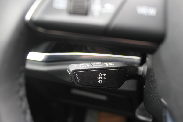 Audi Q3 35 TFSI Advanced edition Plus | Origin NL | Trekhaak | Camera | Cruise Control