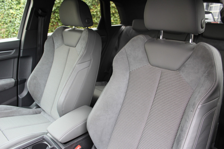 Audi Q3 35 TFSI Advanced edition Plus | Origin NL | Trekhaak | Camera | Cruise Control