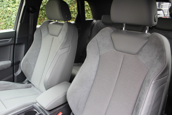 Audi Q3 35 TFSI Advanced edition Plus | Origin NL | Trekhaak | Camera | Cruise Control