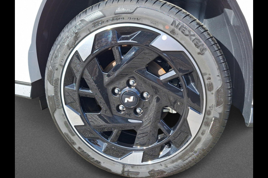 Hyundai KONA ELECTRIC N Line Business 65.4 kWh